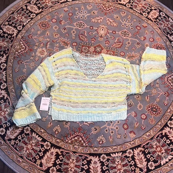 NWT Free People Lake Life Pullover Sweater Never used - Picture 2 of 12